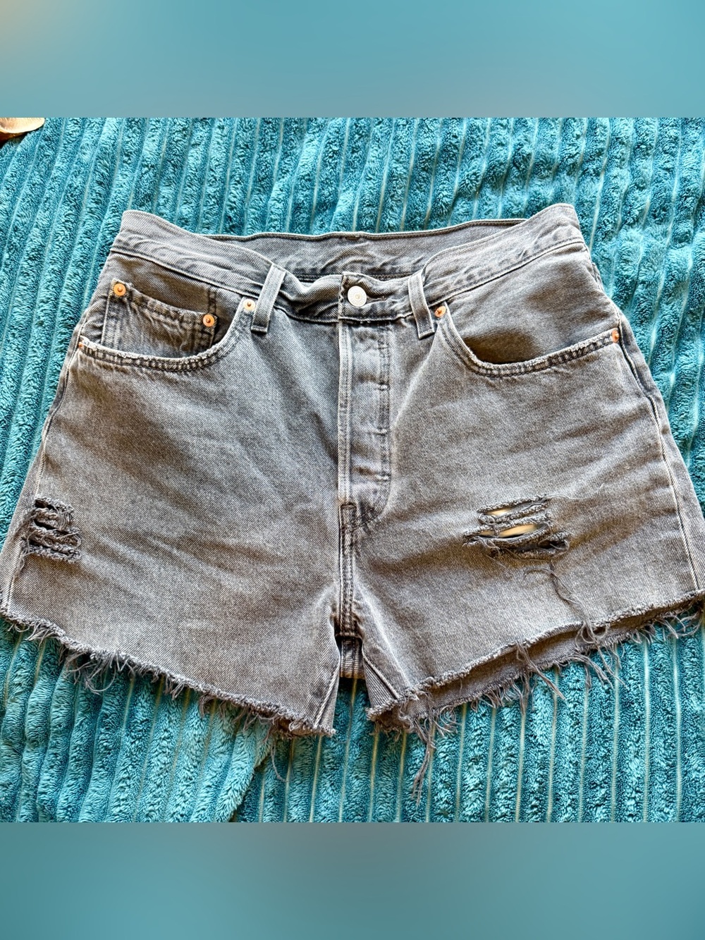 Levi 501 Gray Distressed Denim Cutoff High Waisted Shorts SZ Womens 30